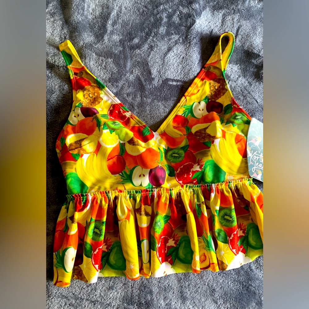 Kortni Jeane small swim top